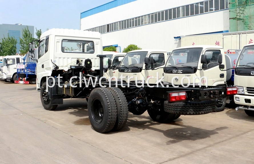 plant watering truck chassis 3